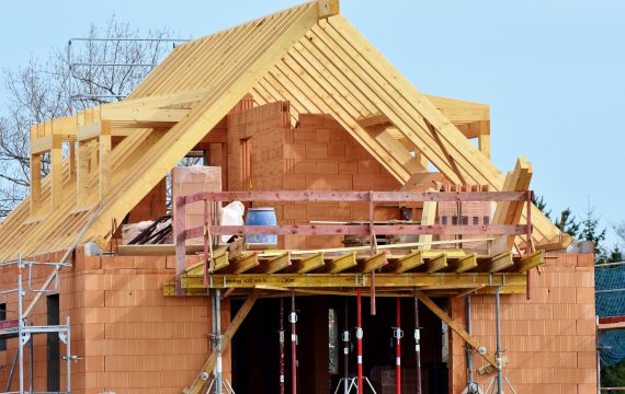 https://enerby.de/wp-content/uploads/2023/08/housebuilding-3370969_1920-570x360.jpg